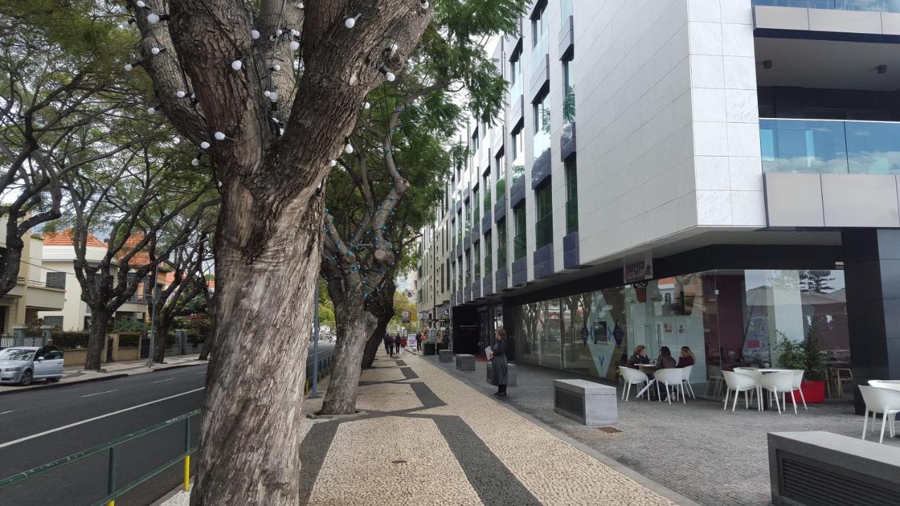 Astro Madeira Apartments 푼샬 외부 사진