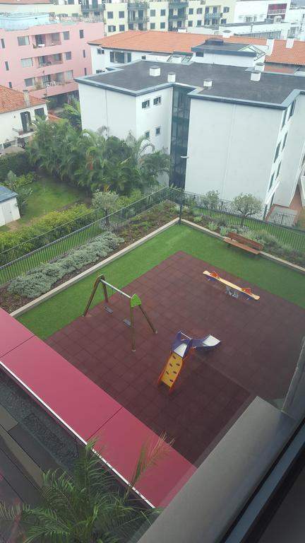 Astro Madeira Apartments 푼샬 외부 사진